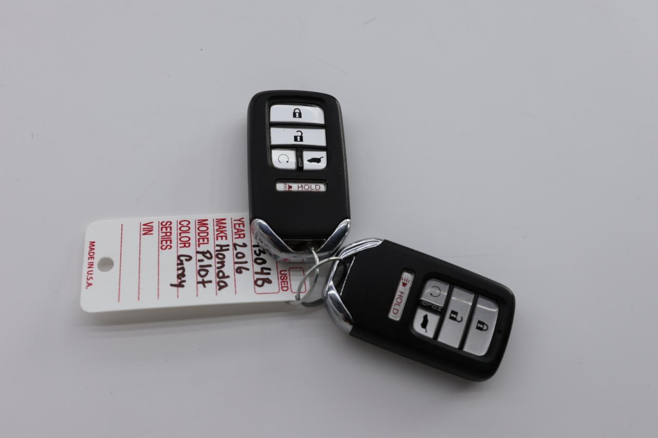 2016 Honda Pilot EXL-4WD-7PASS-R STARTER/NAV/LEATHER/SUNROOF/KEYLES Photo