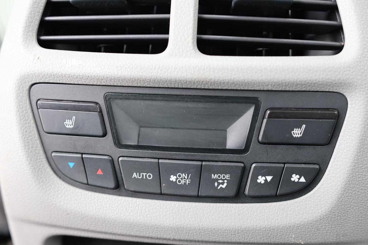 2016 Honda Pilot EXL-4WD-7PASS-R STARTER/NAV/LEATHER/SUNROOF/KEYLES Photo