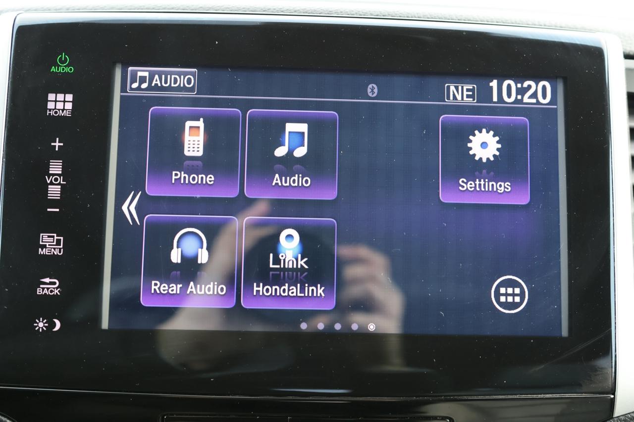 2016 Honda Pilot EXL-4WD-7PASS-R STARTER/NAV/LEATHER/SUNROOF/KEYLES Photo