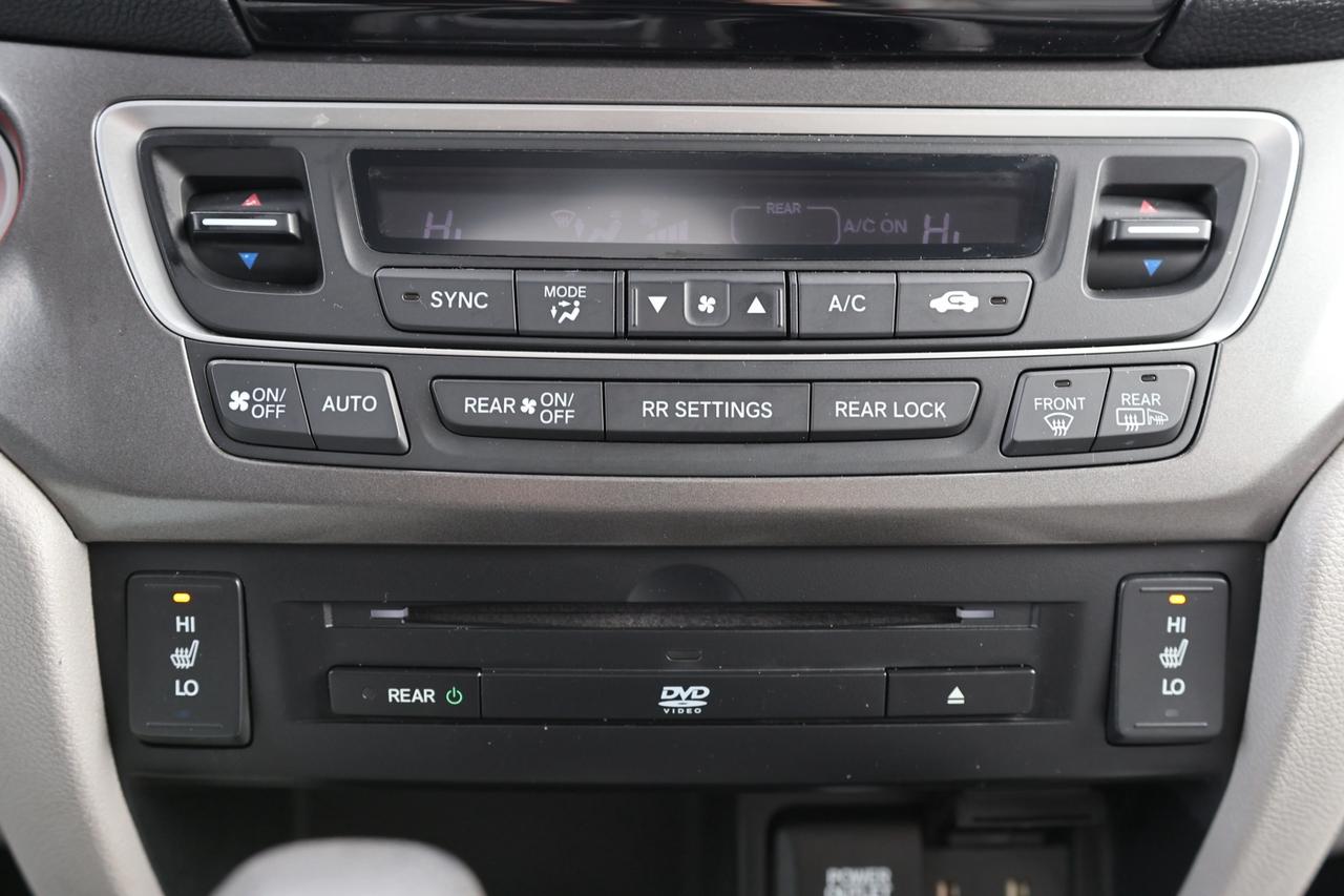 2016 Honda Pilot EXL-4WD-7PASS-R STARTER/NAV/LEATHER/SUNROOF/KEYLES Photo