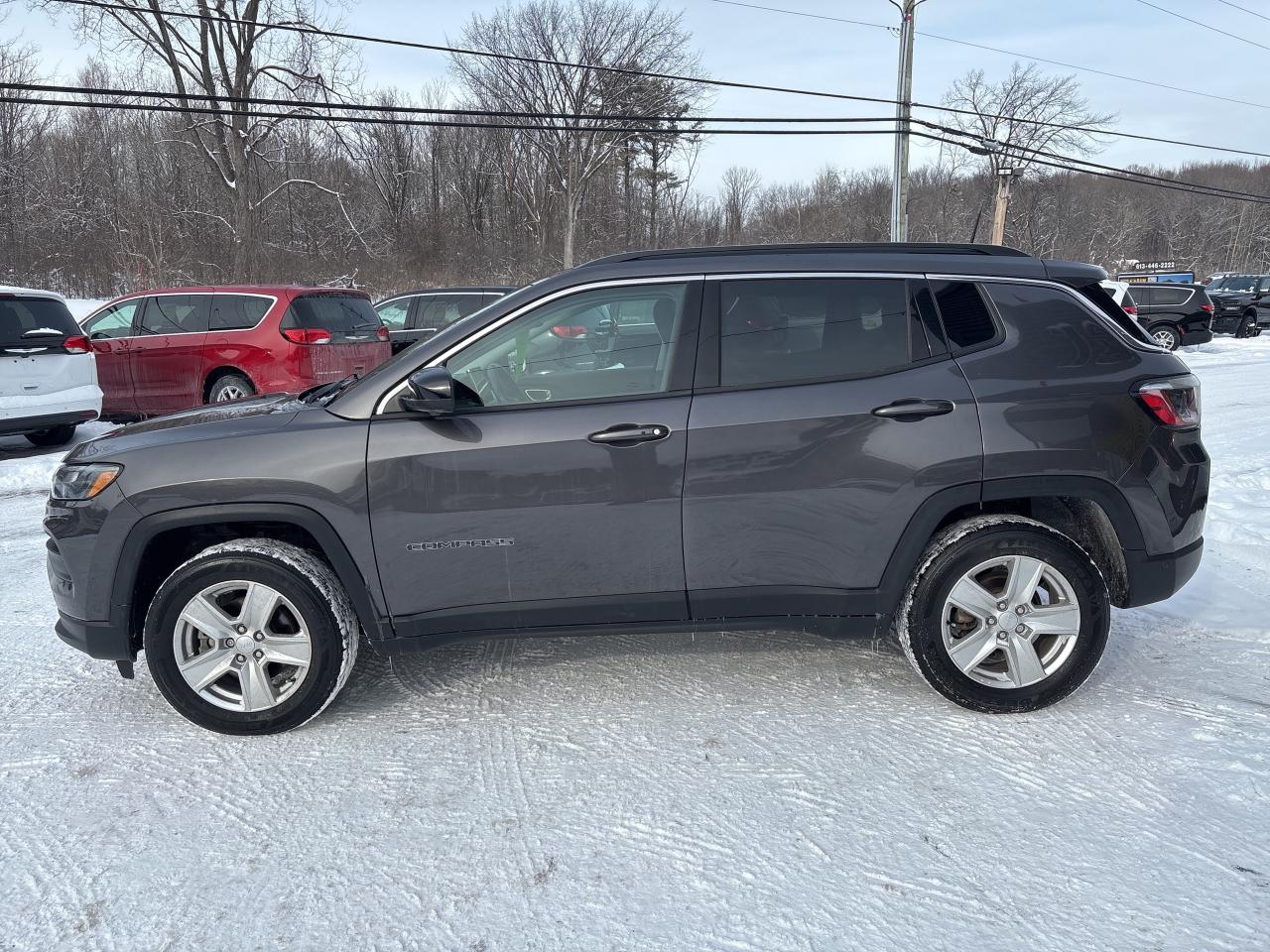 2022 Jeep Compass NORTH Photo