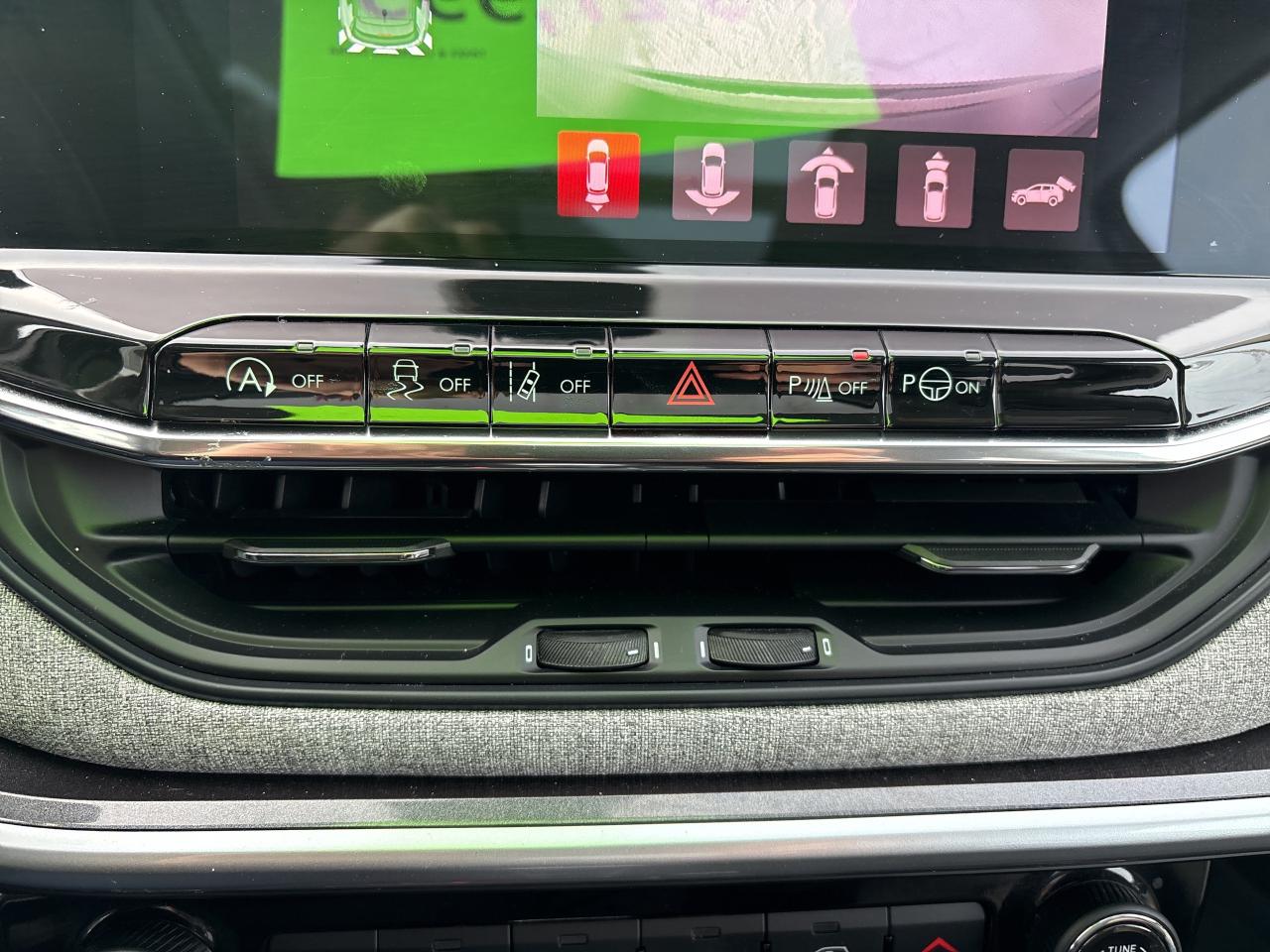 2022 Jeep Compass NORTH Photo