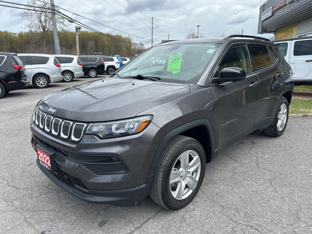 2022 Jeep Compass NORTH Photo2