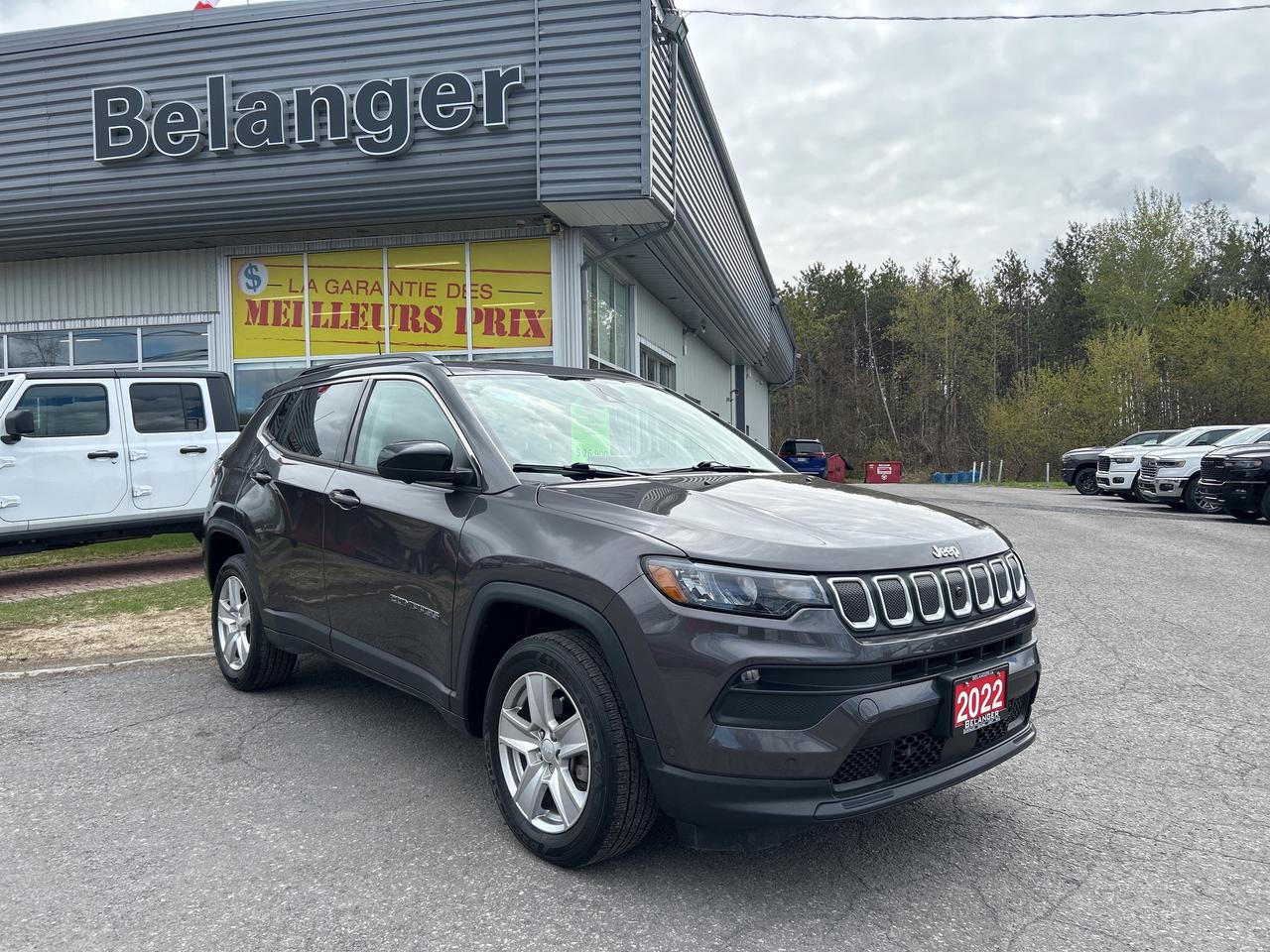 2022 Jeep Compass NORTH Photo