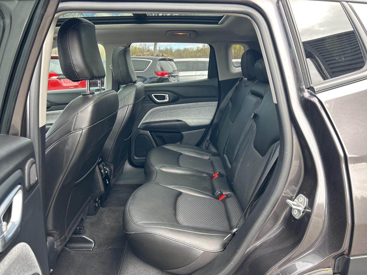 2022 Jeep Compass NORTH Photo
