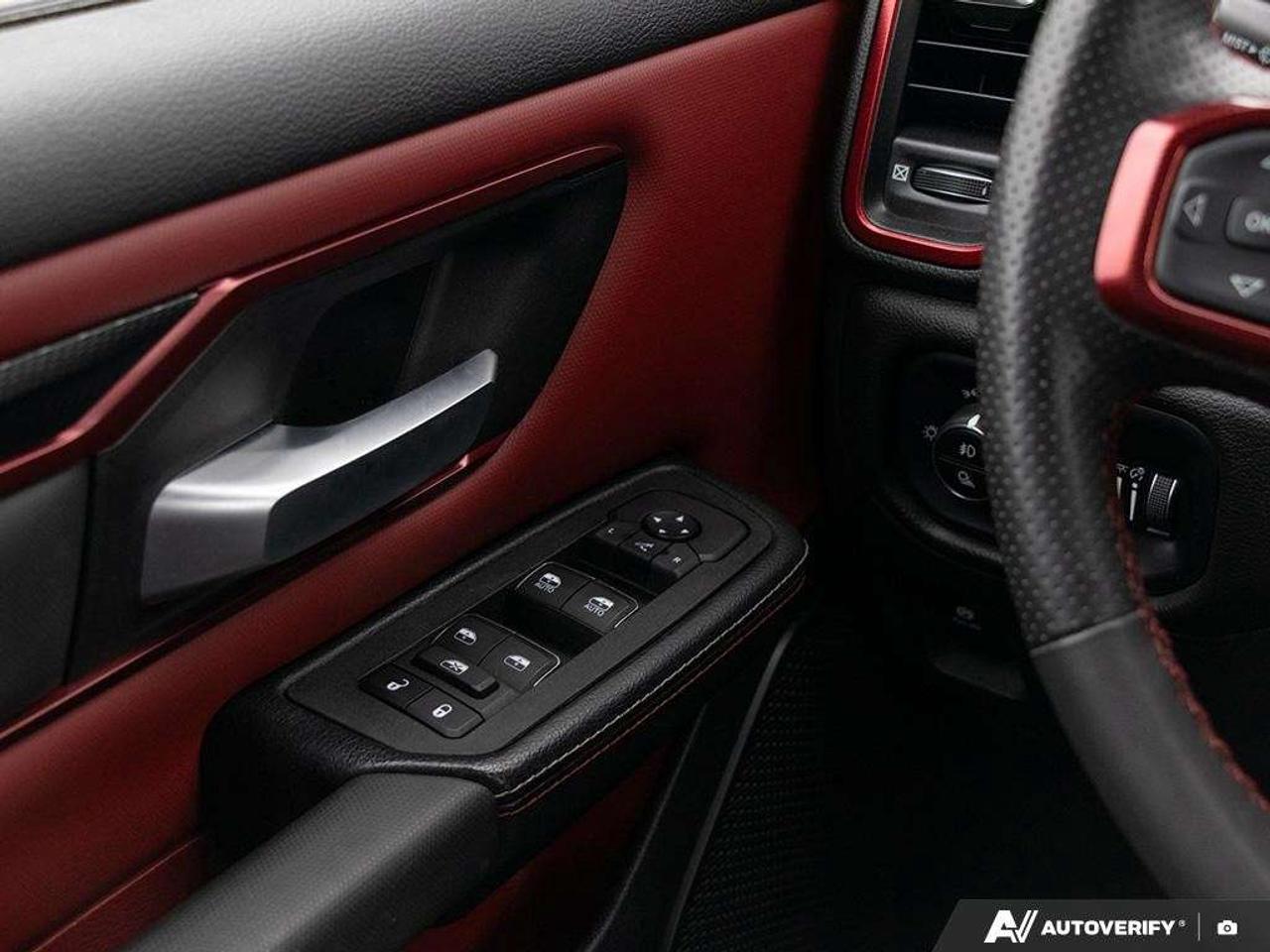 2025 RAM 1500 Wireless Charger   Hard Tonneau Photo