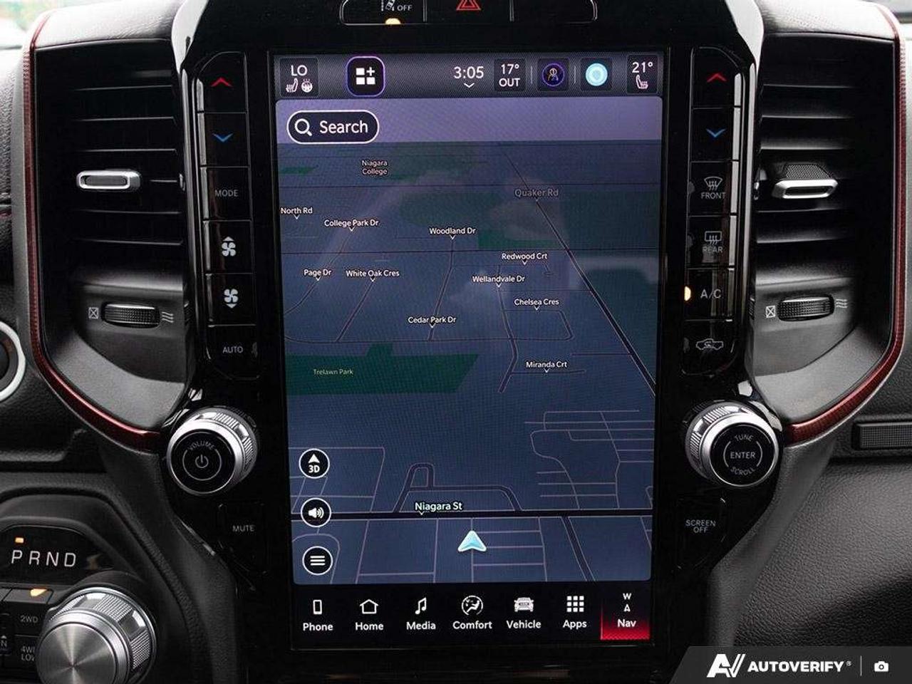 2025 RAM 1500 Wireless Charger   Hard Tonneau Photo