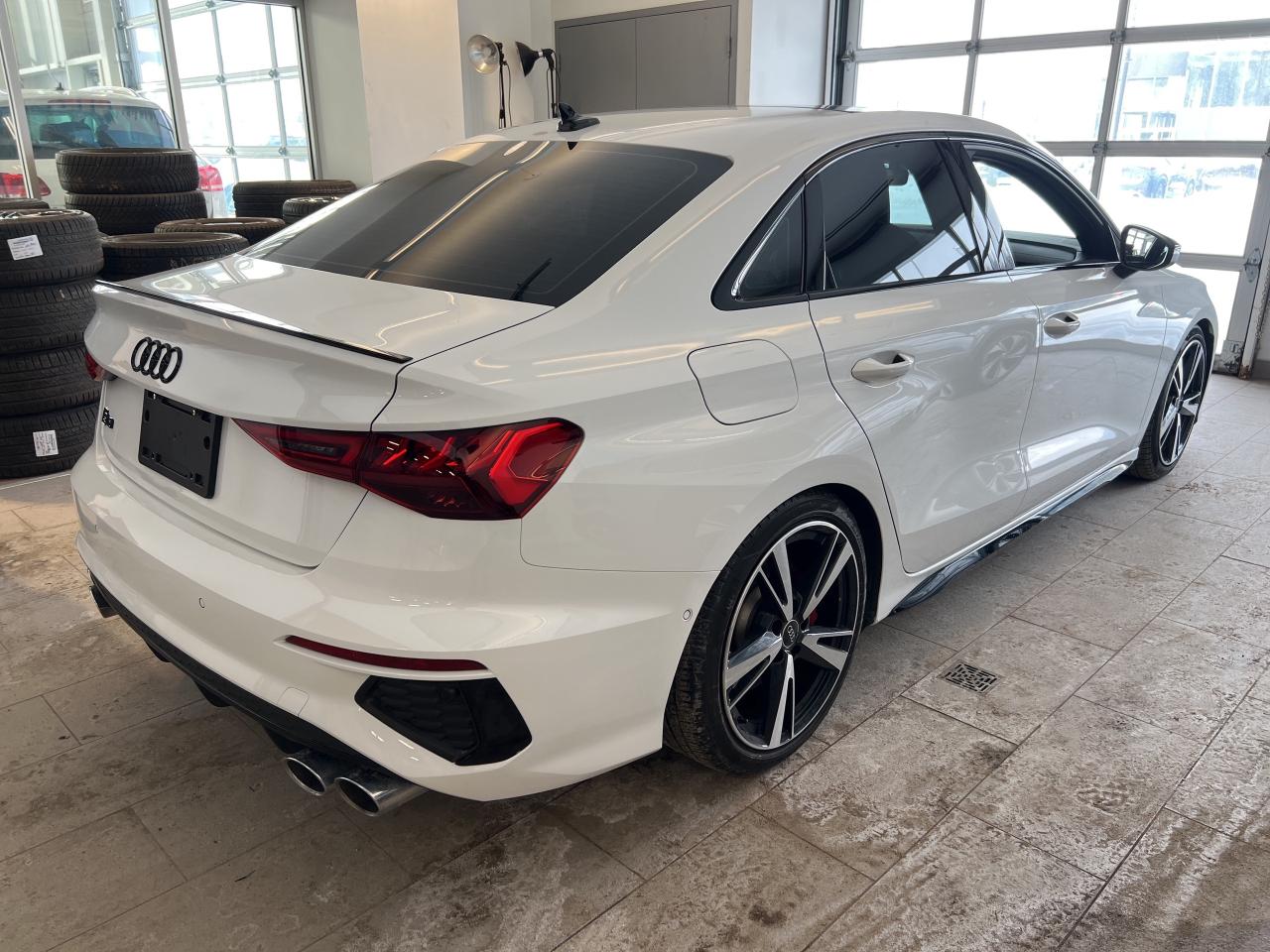 2024 Audi S3 Sedan Komfort 2.0 TFSI quattro Photo