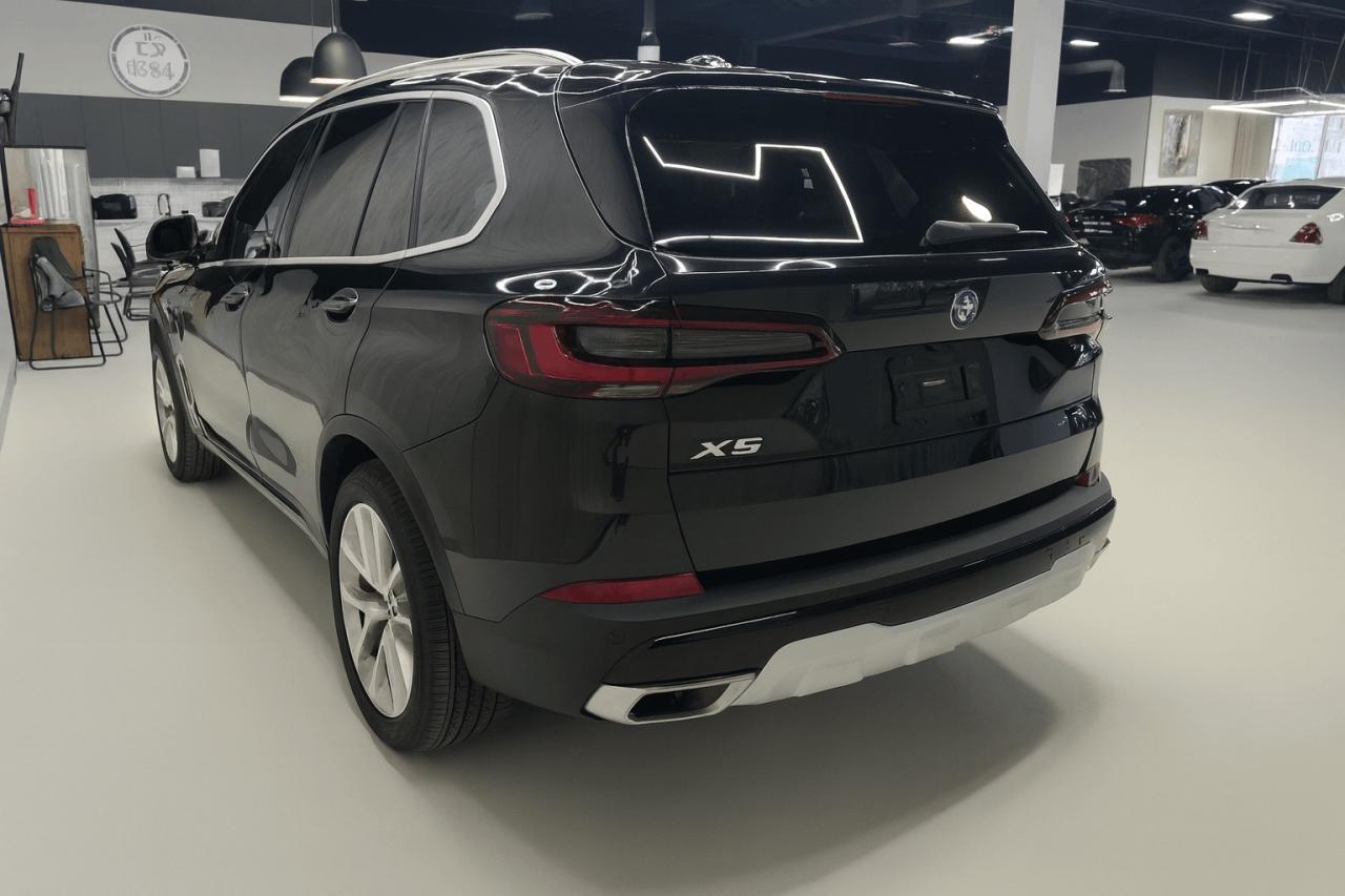 2024 BMW X5 40i XDrive  PREMIUM ESSENTIAL HUD  HARMON KARDON S Photo