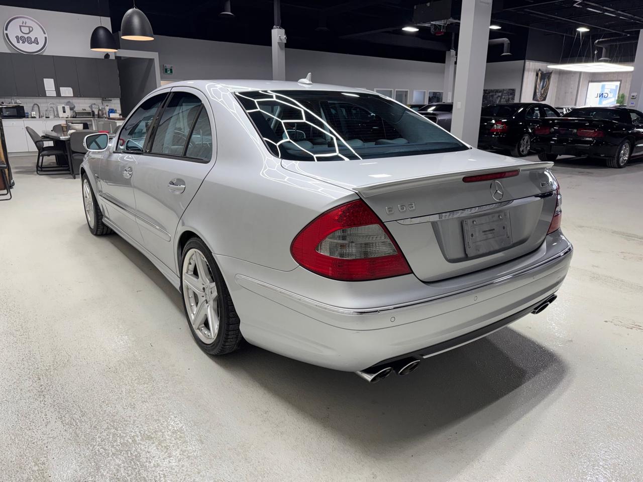 2008 Mercedes-Benz E-Class 6.3L AMG RWD  PRISTINE CONDITION ACCIDENT FREE Photo
