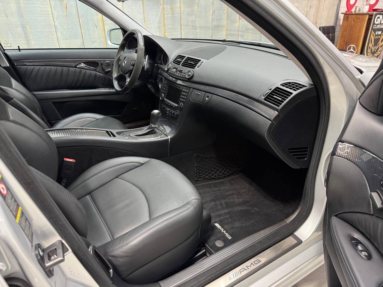 2008 Mercedes-Benz E-Class 6.3L AMG RWD  PRISTINE CONDITION ACCIDENT FREE Photo