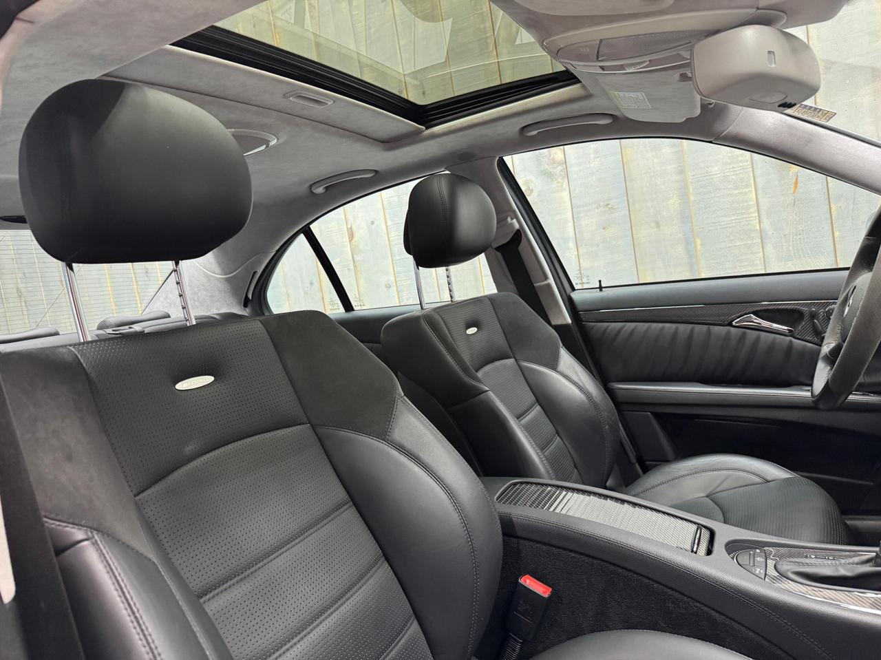 2008 Mercedes-Benz E-Class 6.3L AMG RWD  PRISTINE CONDITION ACCIDENT FREE Photo