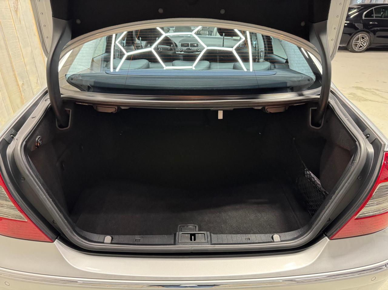 2008 Mercedes-Benz E-Class 6.3L AMG RWD  PRISTINE CONDITION ACCIDENT FREE Photo