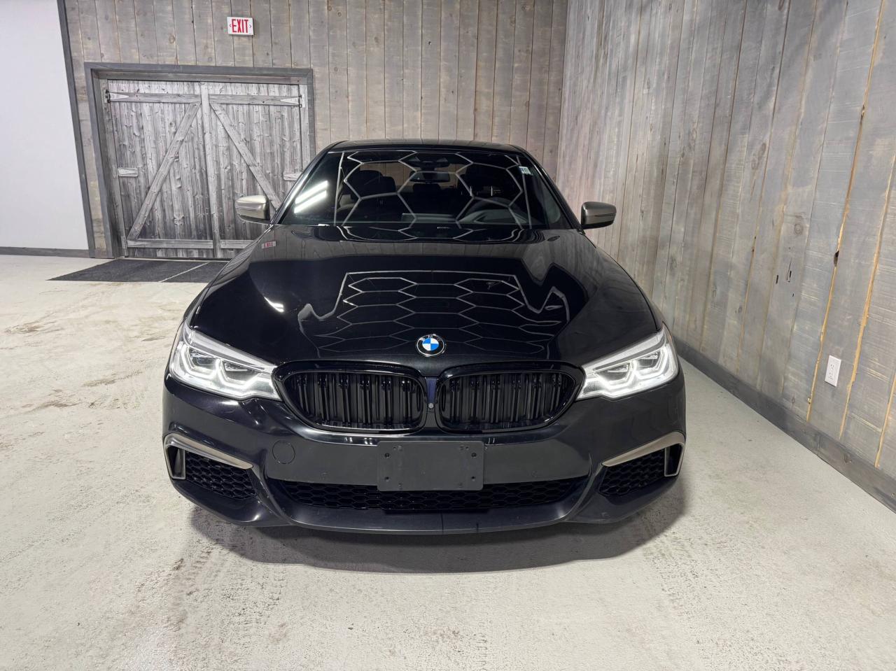 2018 BMW 5 Series M550i xDrive Sedan Photo