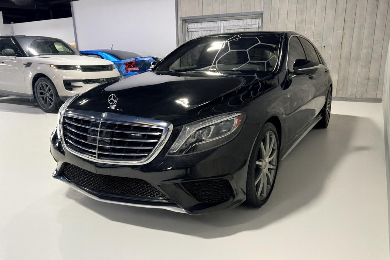 2017 Mercedes-Benz S-Class 4dr Sdn AMG S 63 4MATIC Photo2