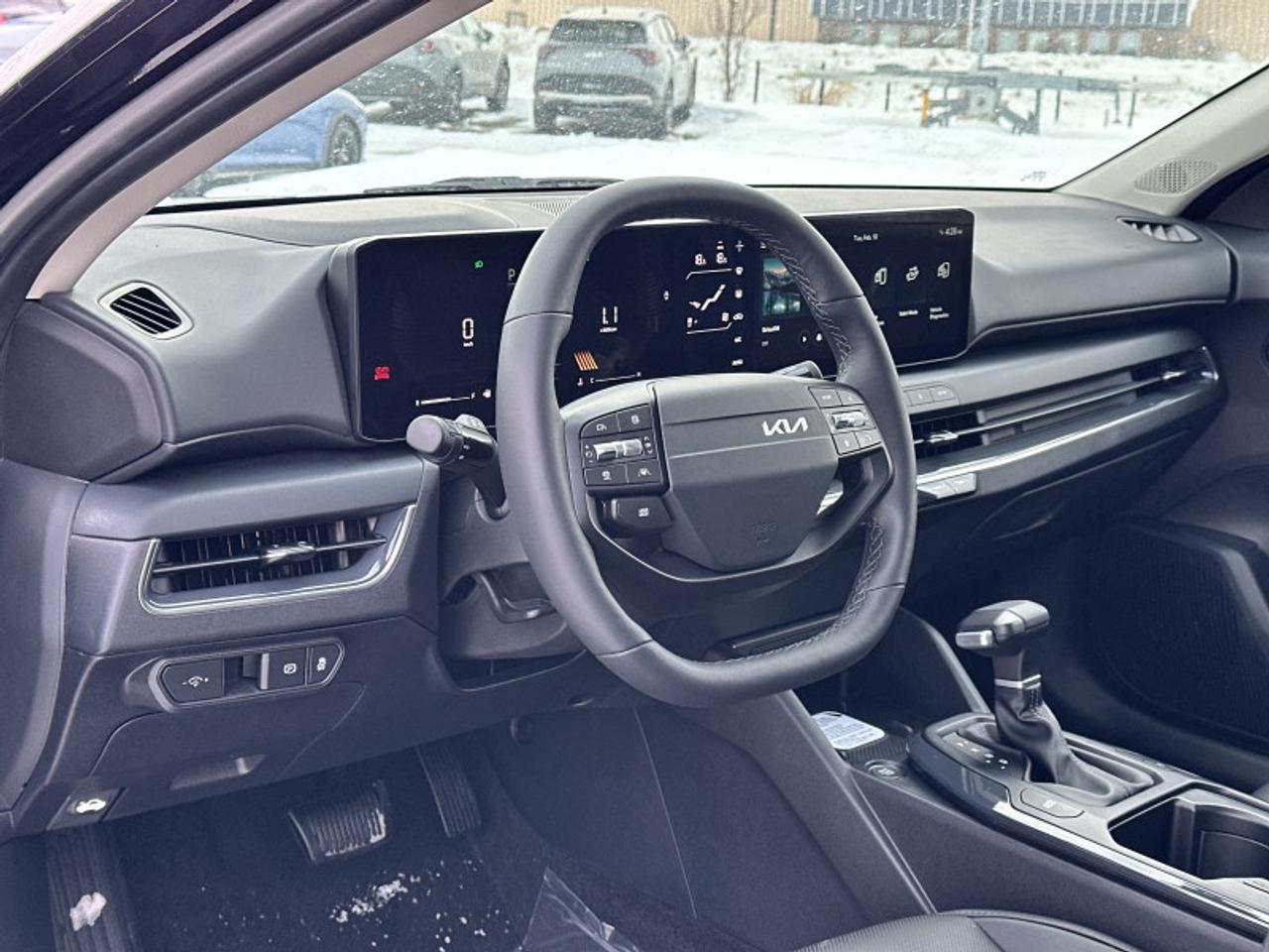 2026 Kia K4 EX+ Hatchback IVT Photo