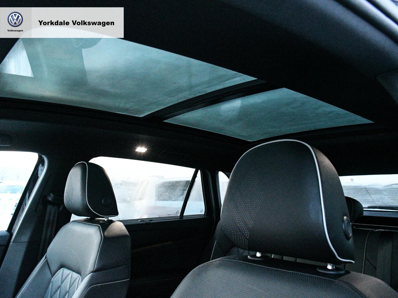 2025 Volkswagen Atlas Cross Sport  Photo