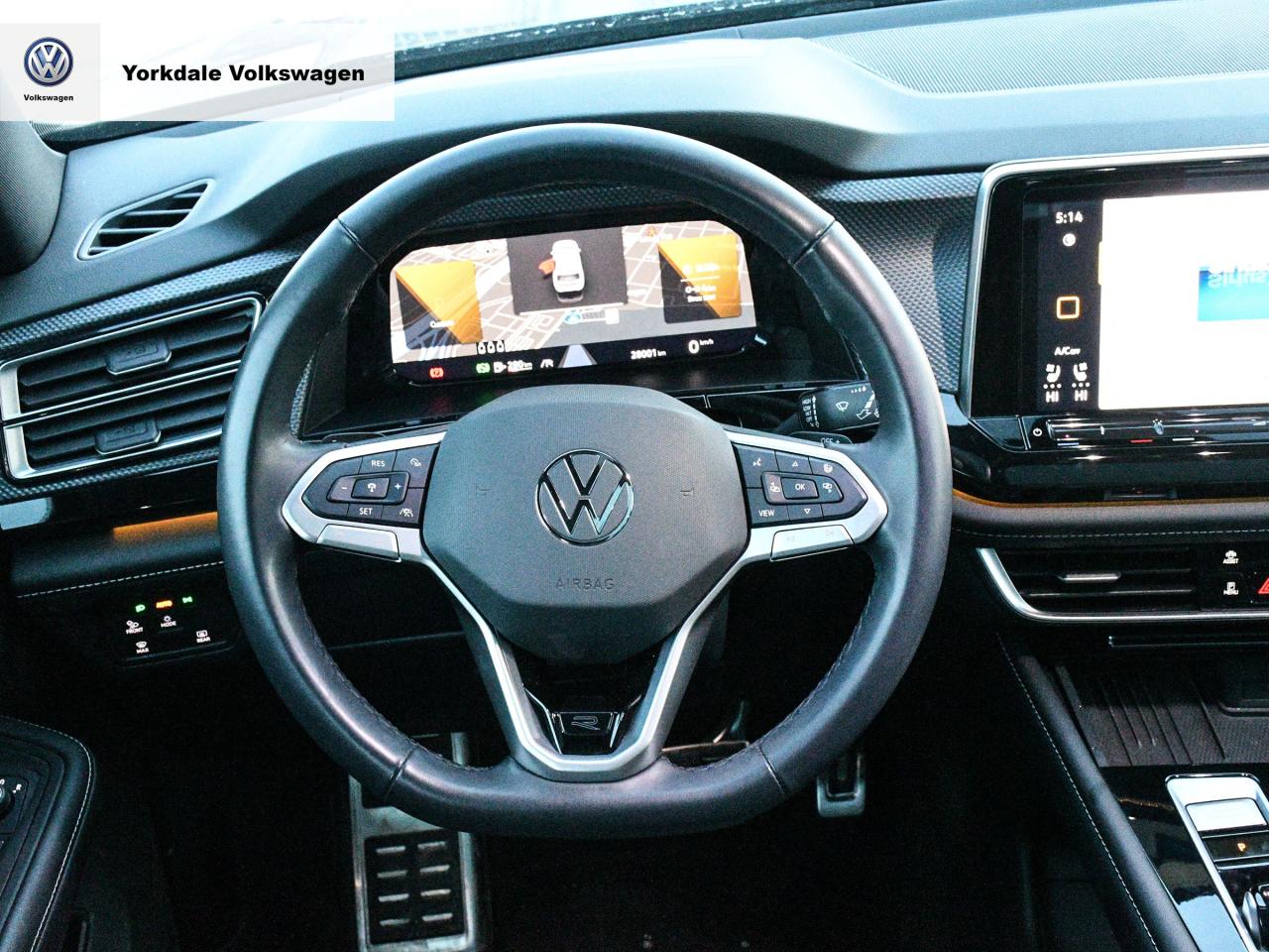 2025 Volkswagen Atlas Cross Sport  Photo