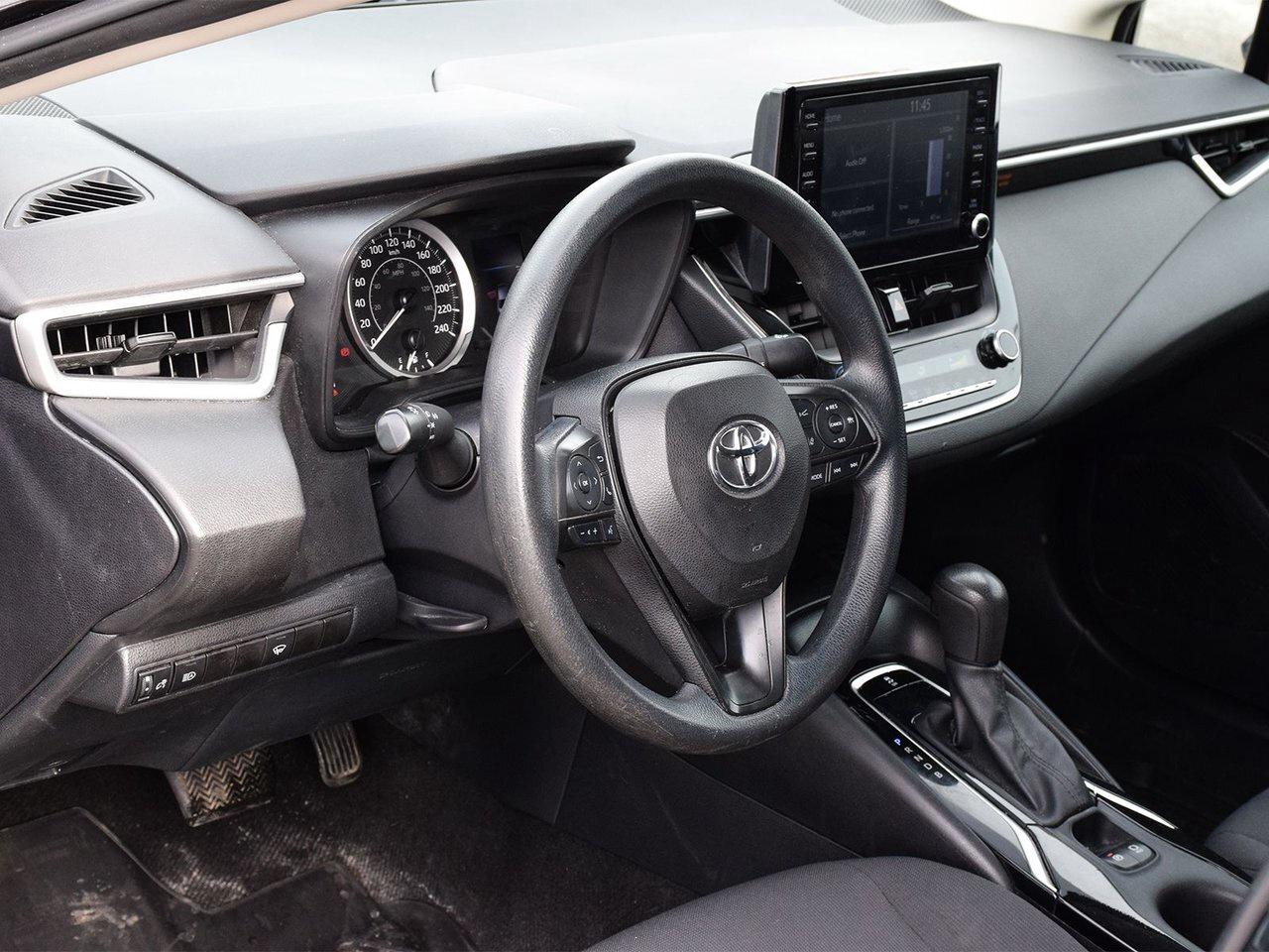 2022 Toyota Corolla LE Photo