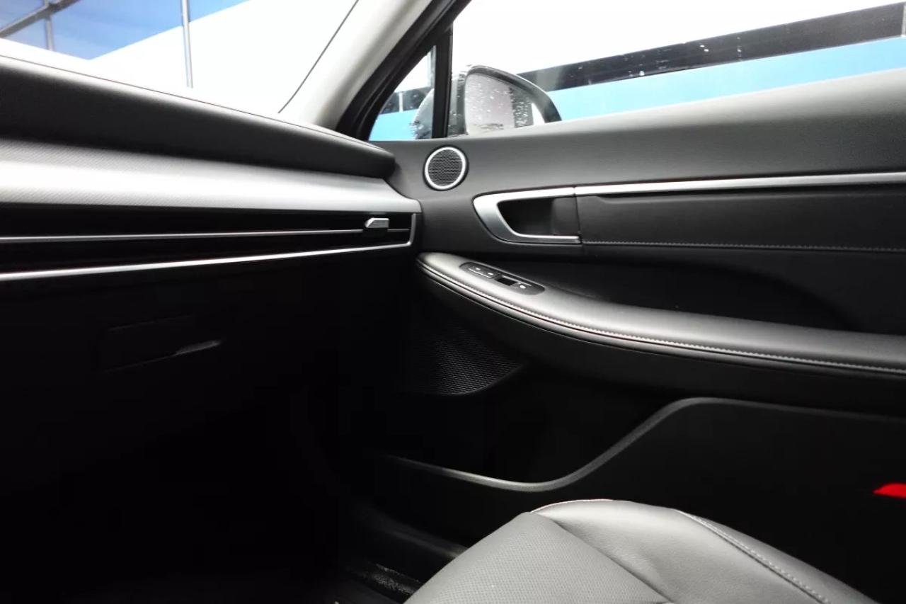 2026 Hyundai Sonata Hybrid PREFERRED-TREND HYBRID    HTD SEATS    HTD WHEEL Photo