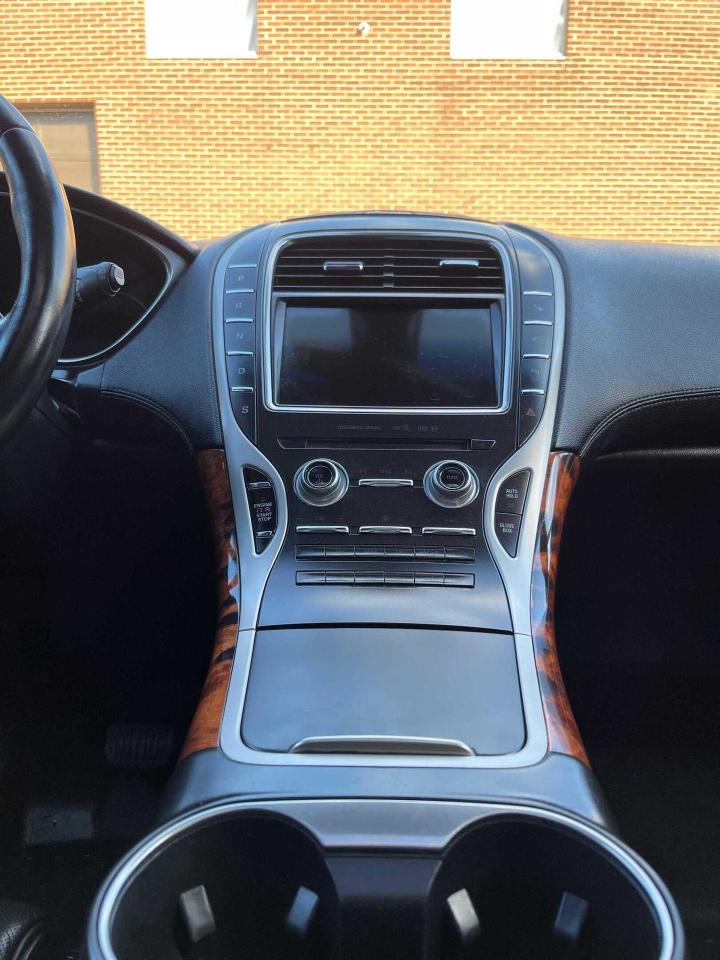 2018 Lincoln MKX Reserve AWD - MASSAGE! NAV! 360 CAM! BSM! REMOTE S Photo