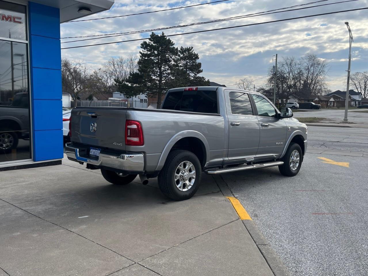 2022 RAM 2500 LARAMIE LOW KM READY TO PULL Photo
