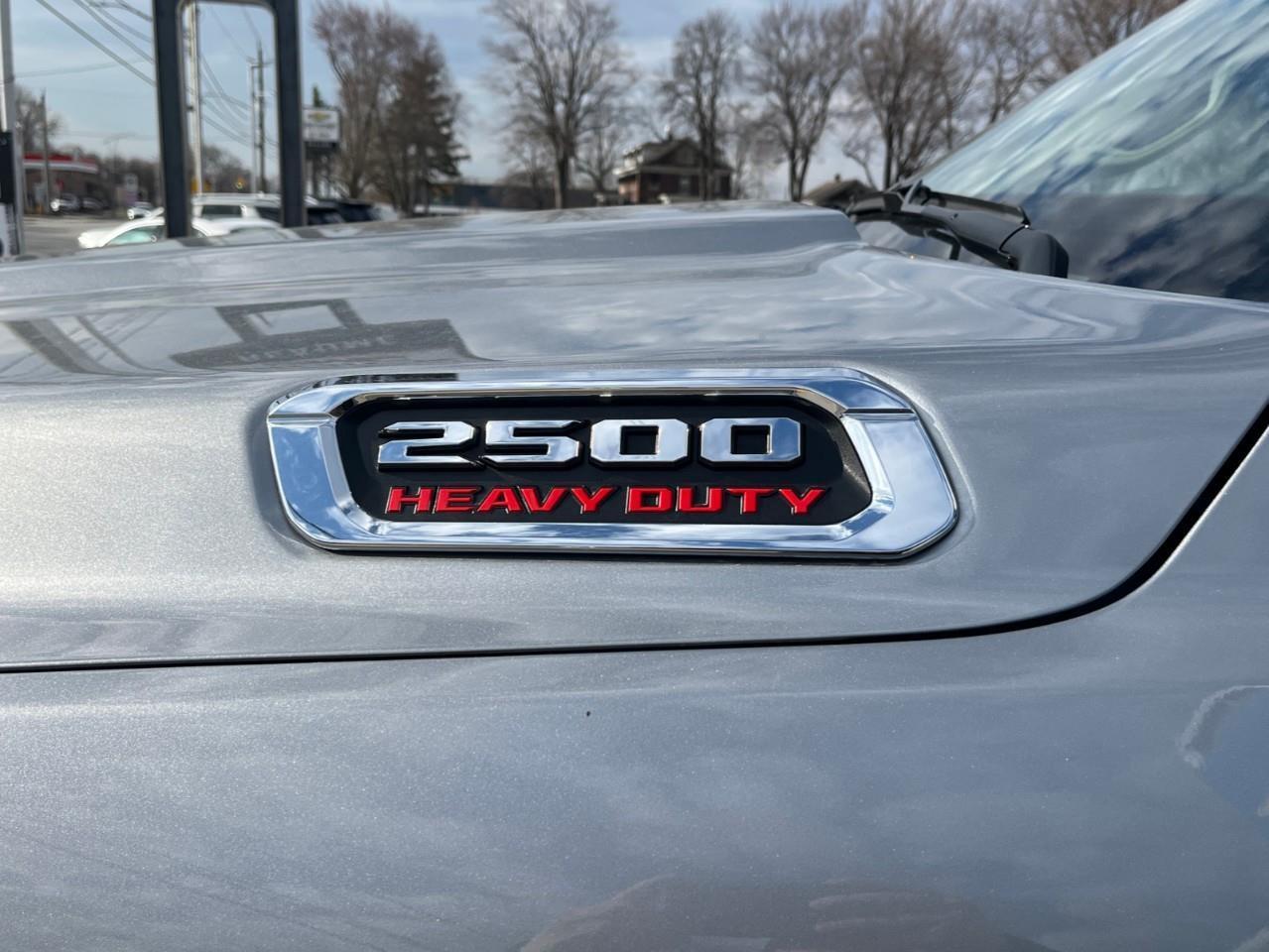 2022 RAM 2500 LARAMIE LOW KM READY TO PULL Photo