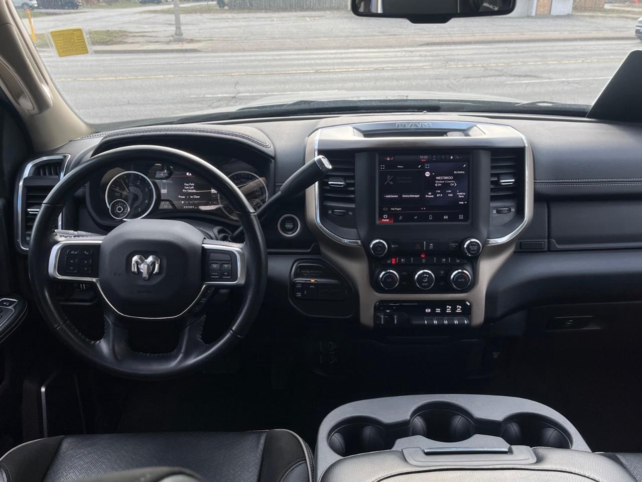 2022 RAM 2500 LARAMIE LOW KM READY TO PULL Photo