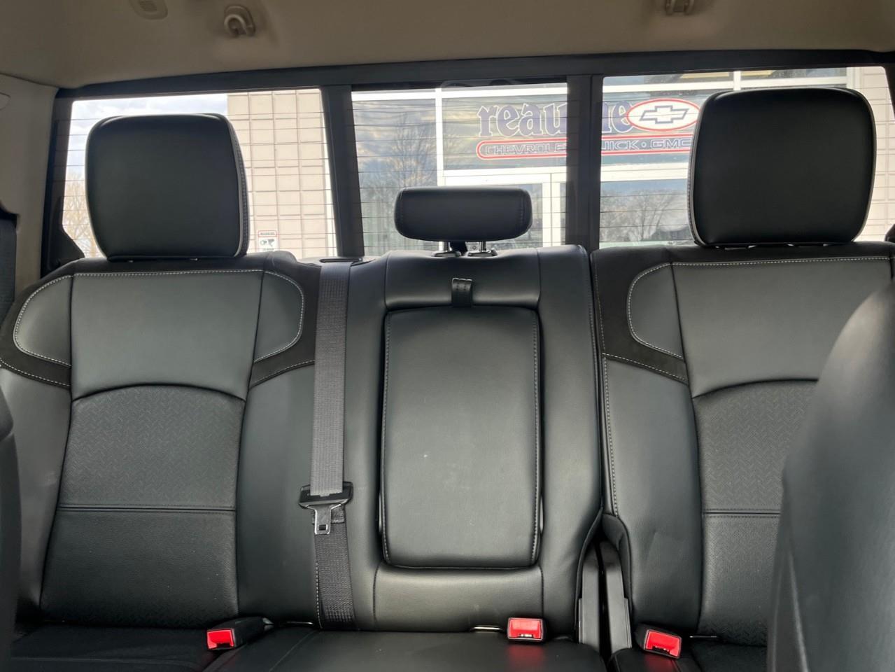 2022 RAM 2500 LARAMIE LOW KM READY TO PULL Photo