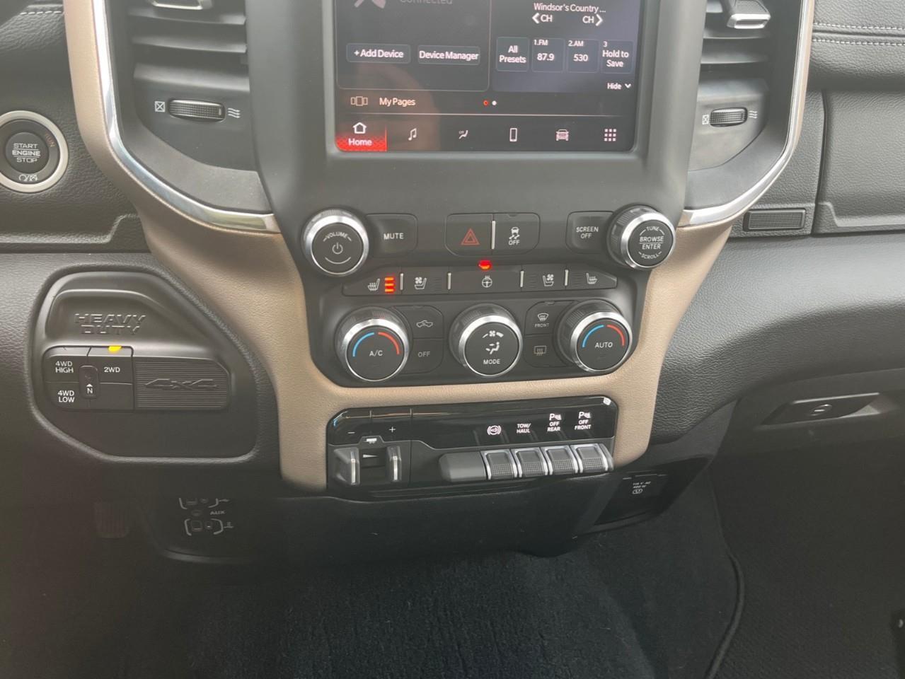 2022 RAM 2500 LARAMIE LOW KM READY TO PULL Photo