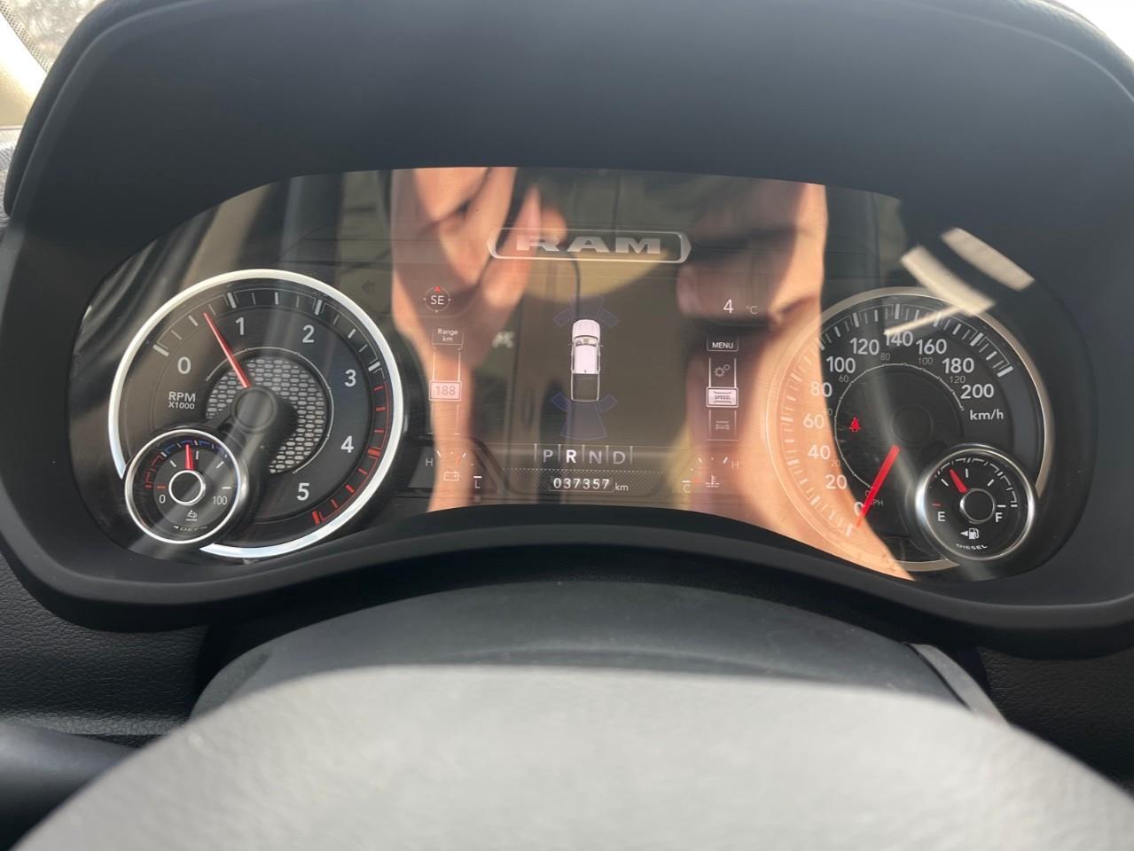 2022 RAM 2500 LARAMIE LOW KM READY TO PULL Photo