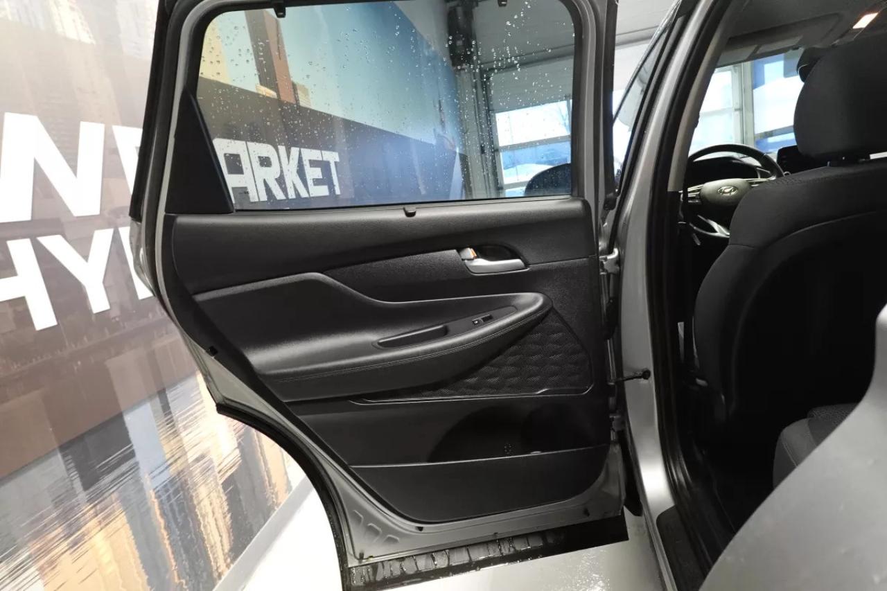 2022 Hyundai Santa Fe PREFERRED   HEATED SEATS   HEATED WHEEL   APPLE CA Photo