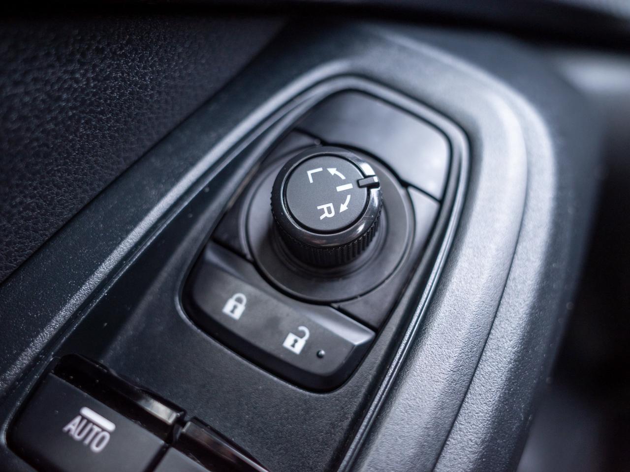 2024 Subaru Crosstrek Onyx - Blind Spot Monitor   Sunroof Photo