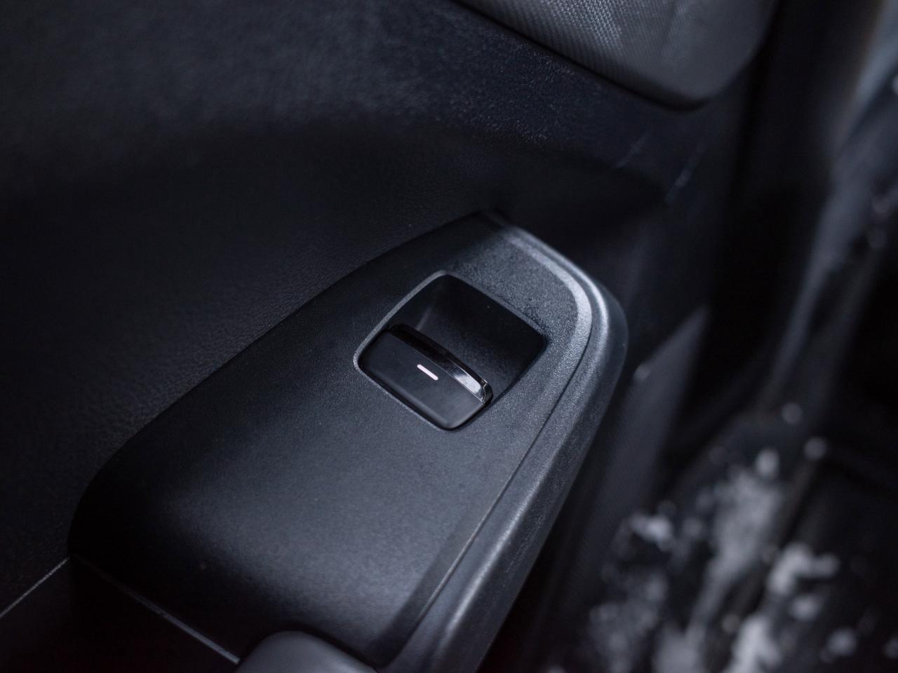 2024 Subaru Crosstrek Onyx - Blind Spot Monitor   Sunroof Photo