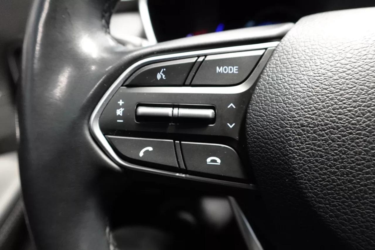 2020 Hyundai Santa Fe LUXURY   HEATED SEATS   HEATED WHEEL   APPLE CARPL Photo