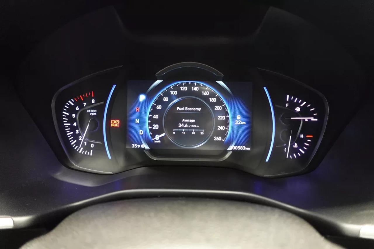 2020 Hyundai Santa Fe LUXURY   HEATED SEATS   HEATED WHEEL   APPLE CARPL Photo