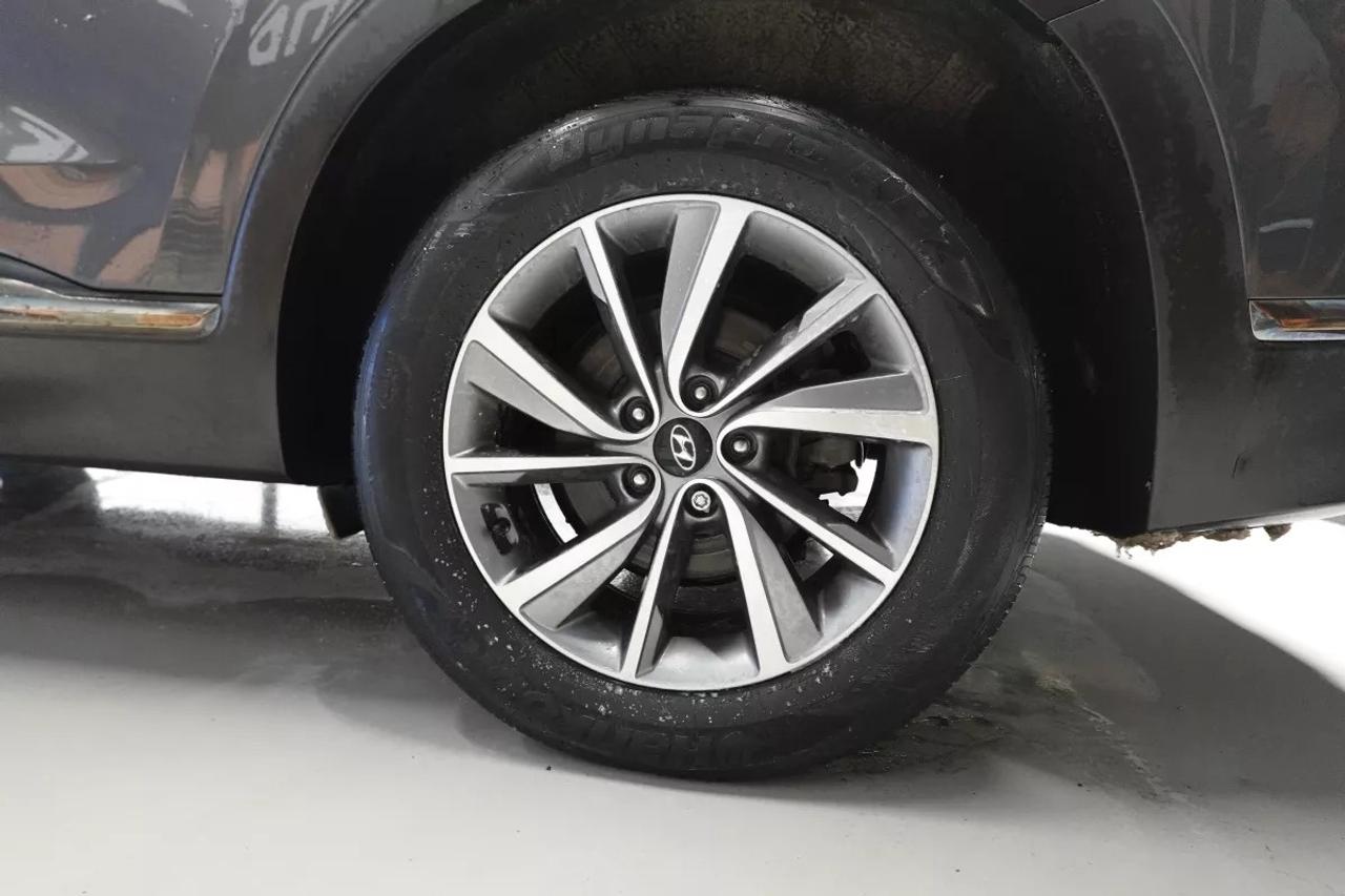 2020 Hyundai Santa Fe LUXURY   HEATED SEATS   HEATED WHEEL   APPLE CARPL Photo