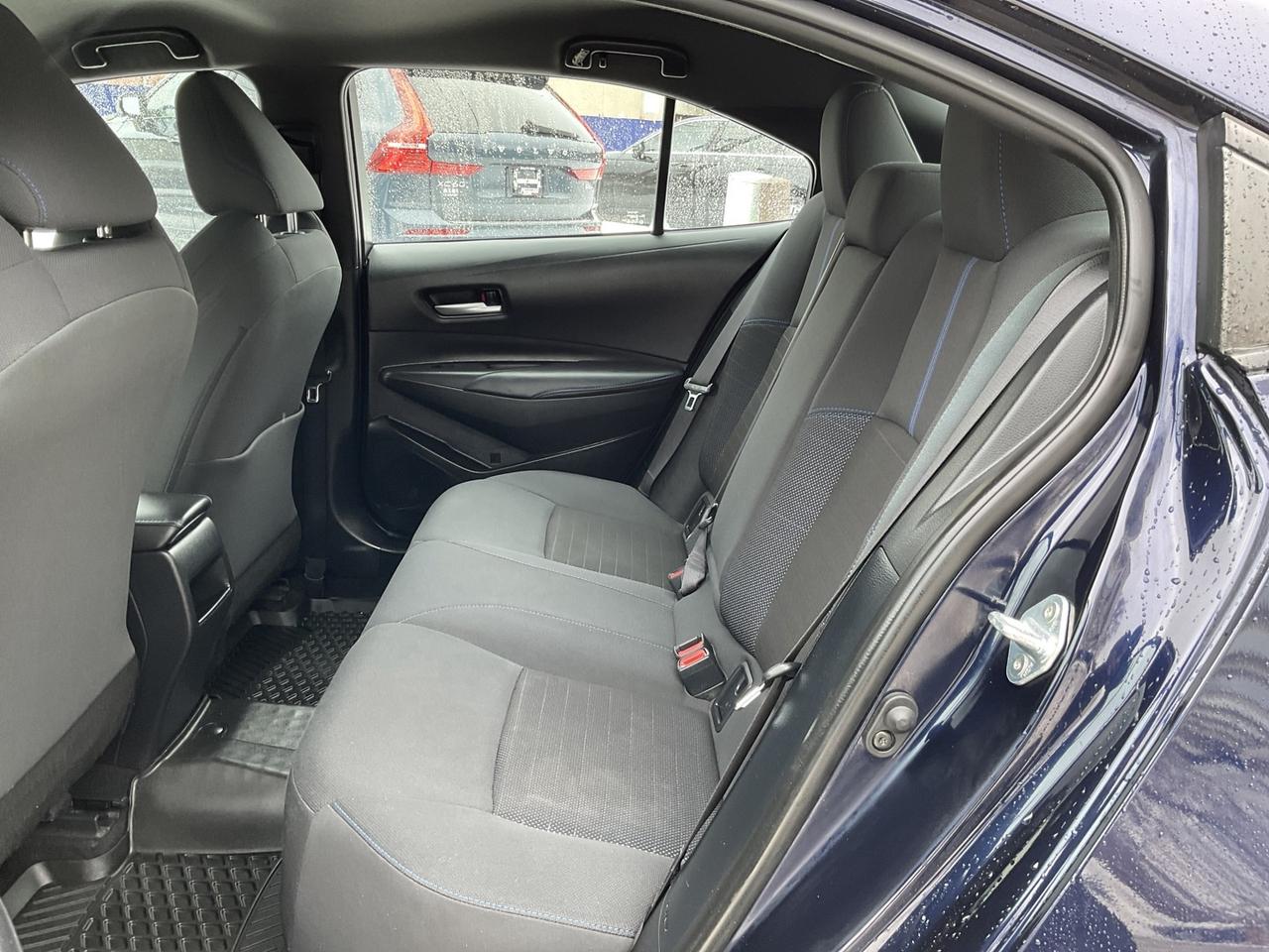 2021 Toyota Corolla SE ALLOYS! CAR PLAY! BACK-UP CAM! BSM! Photo