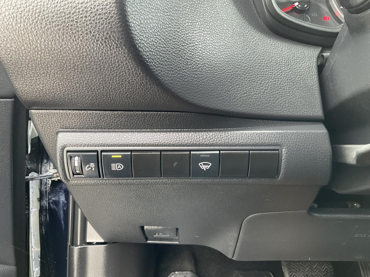 2021 Toyota Corolla SE ALLOYS! CAR PLAY! BACK-UP CAM! BSM! Photo