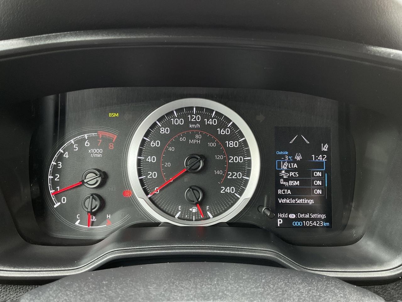 2021 Toyota Corolla SE ALLOYS! CAR PLAY! BACK-UP CAM! BSM! Photo