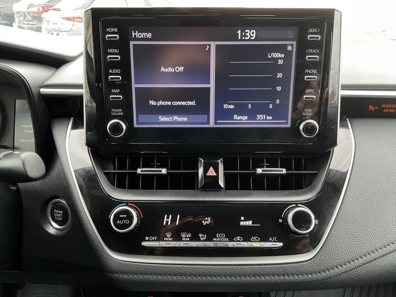 2021 Toyota Corolla SE ALLOYS! CAR PLAY! BACK-UP CAM! BSM! Photo