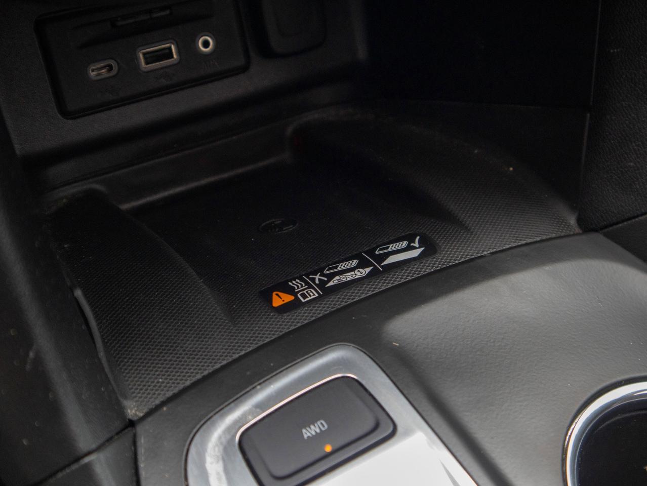 2019 Chevrolet Equinox Premier - Power Liftgate   Leather Steering Wheel Photo