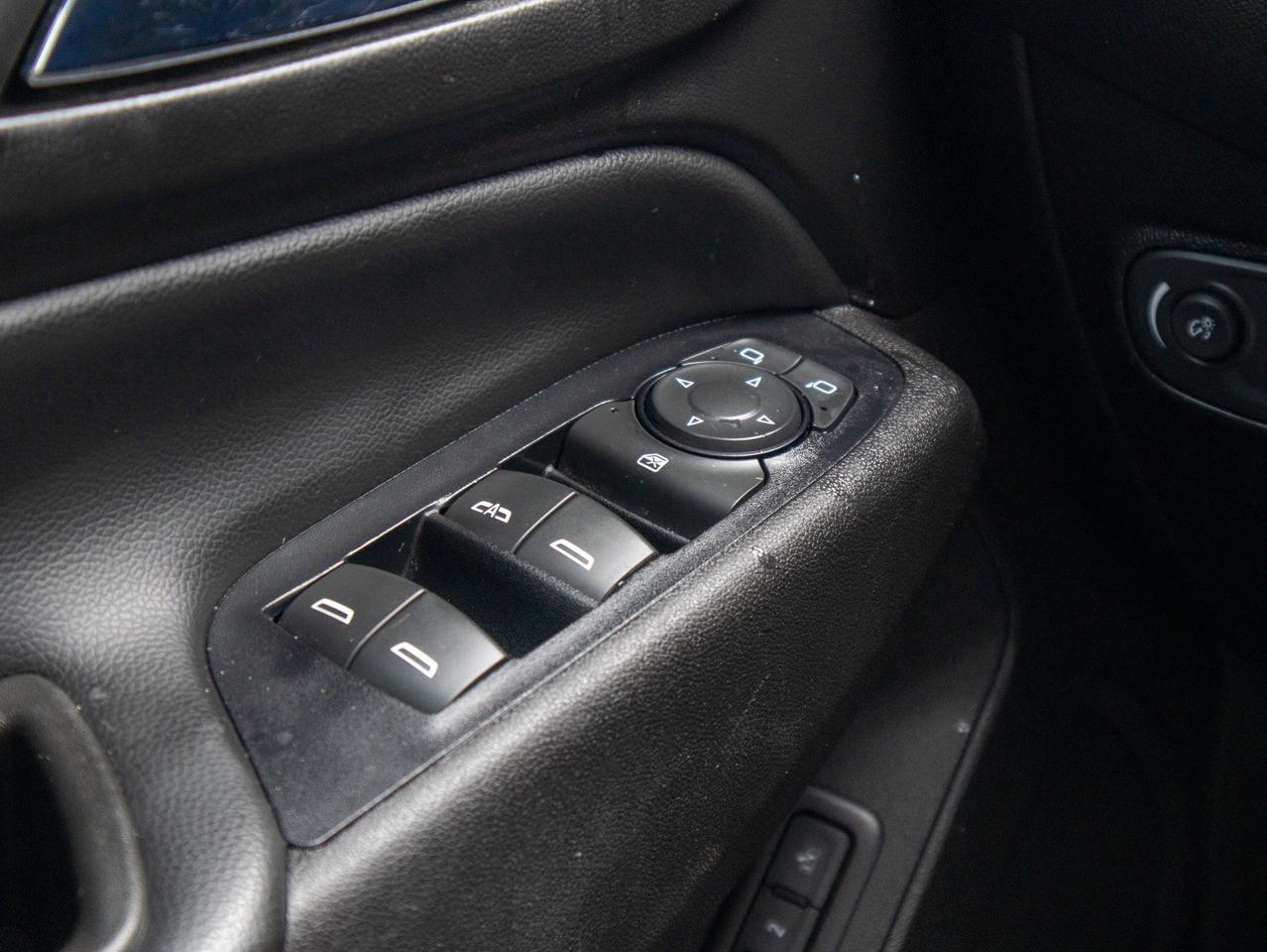 2019 Chevrolet Equinox Premier - Power Liftgate   Leather Steering Wheel Photo