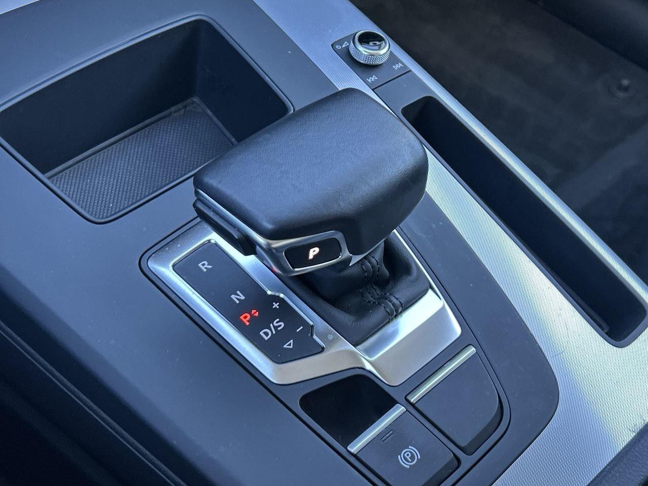 2023 Audi Q5 45 2.0T Progressiv quattro 7sp S Tronic Leather  A Photo