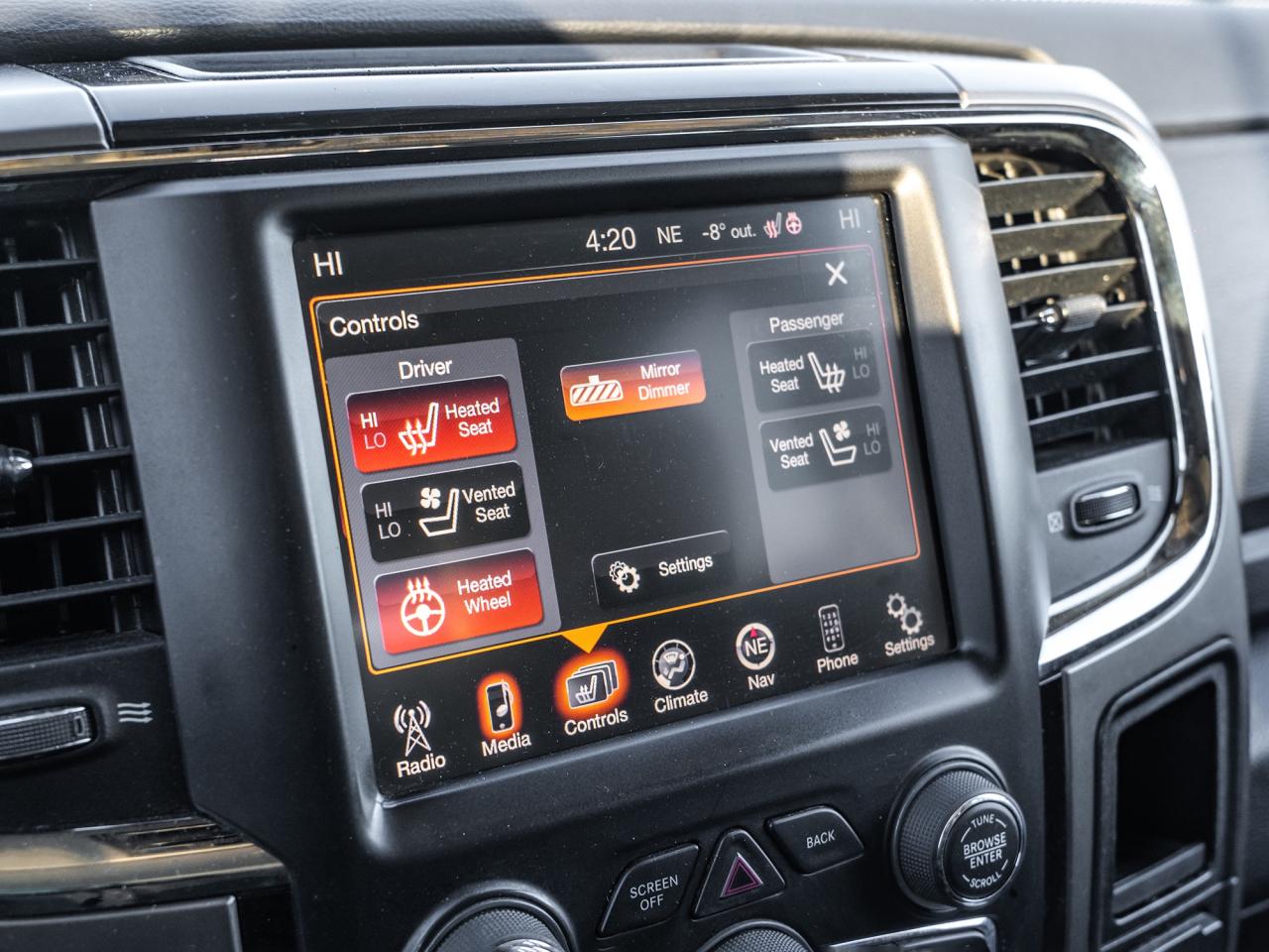 2014 RAM 1500  Photo