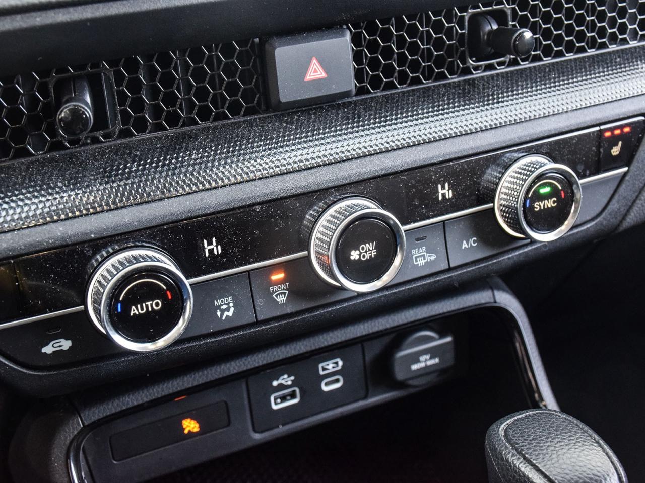 2024 Honda CR-V LX-B Photo