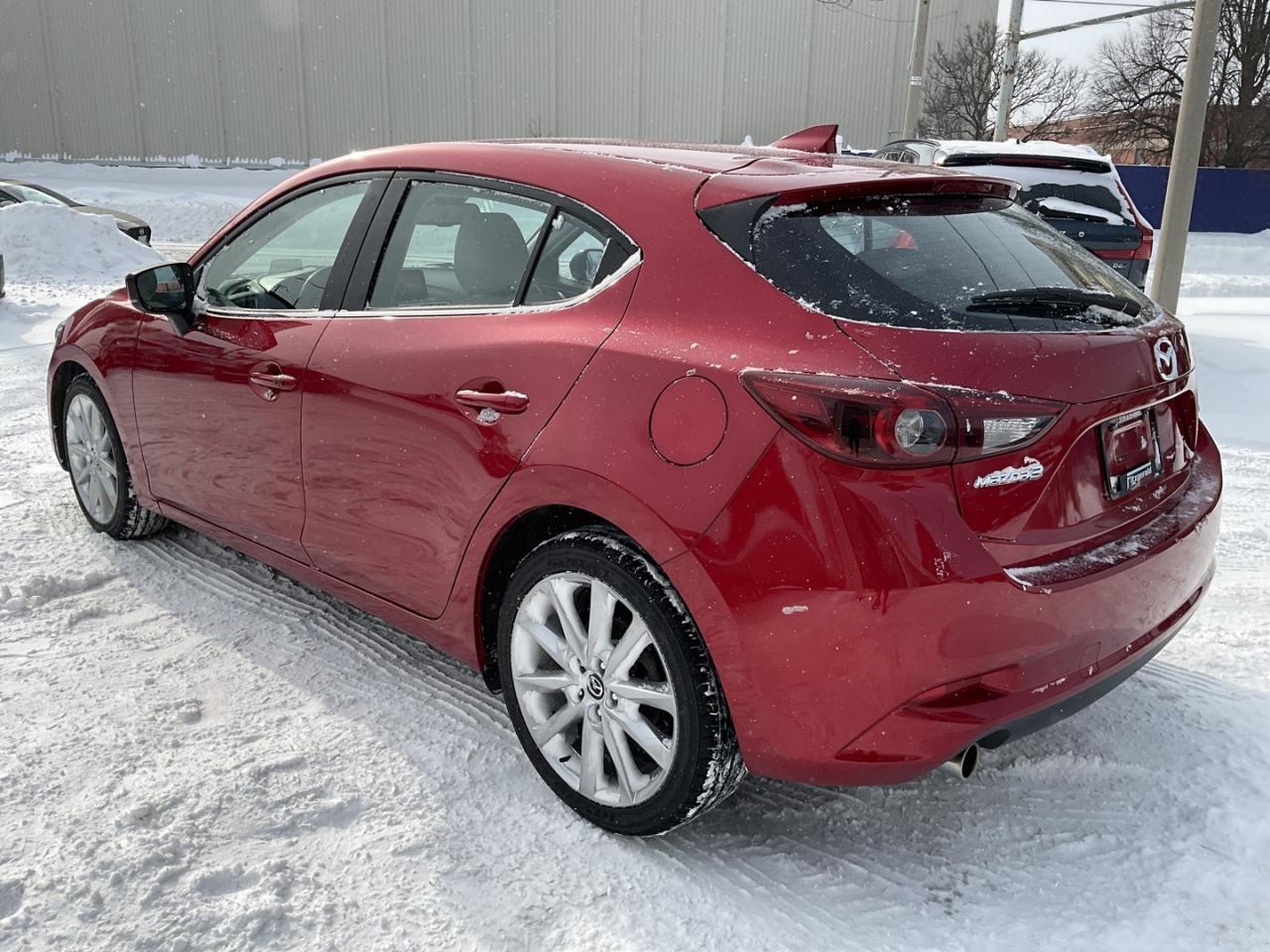 2017 Mazda MAZDA3 GT 5-Door - WHITE LEATHER! NAV! BACK-UP CAM! BSM! Photo