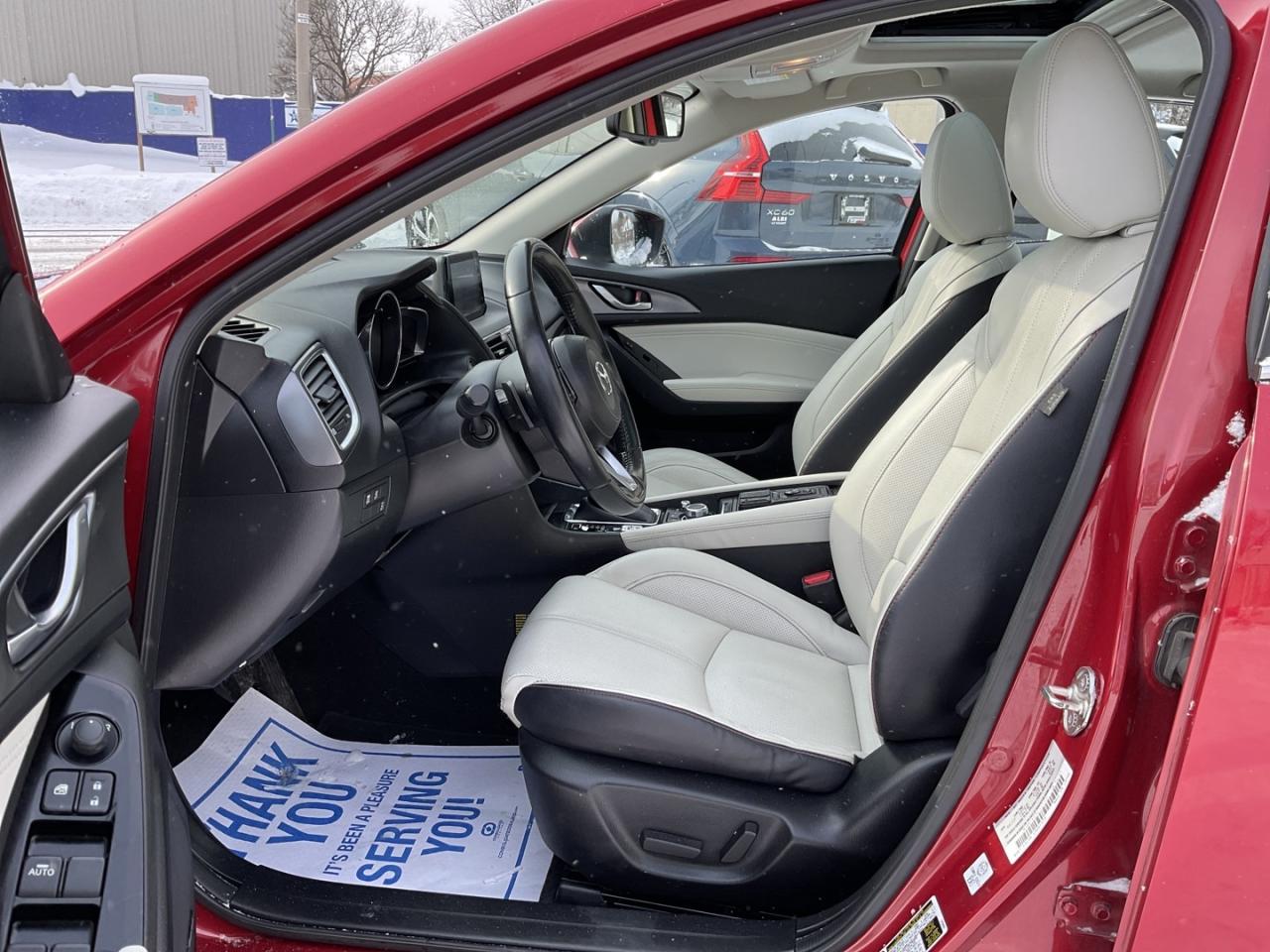 2017 Mazda MAZDA3 GT 5-Door - WHITE LEATHER! NAV! BACK-UP CAM! BSM! Photo