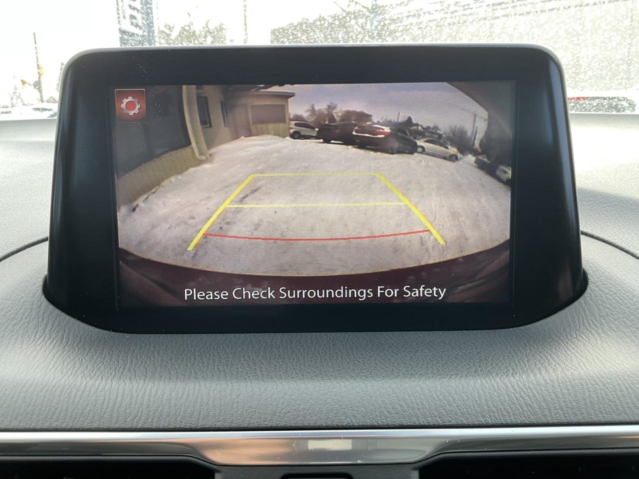 2017 Mazda MAZDA3 GT 5-Door - WHITE LEATHER! NAV! BACK-UP CAM! BSM! Photo