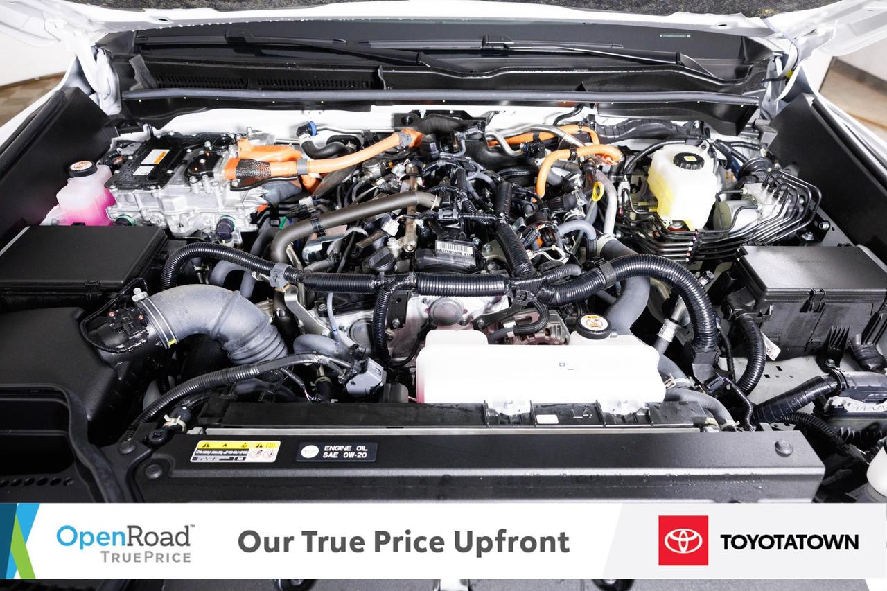 2025 Toyota 4Runner Hybrid 4WD Photo